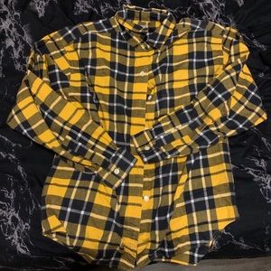 Yellow/Navy plaid button up